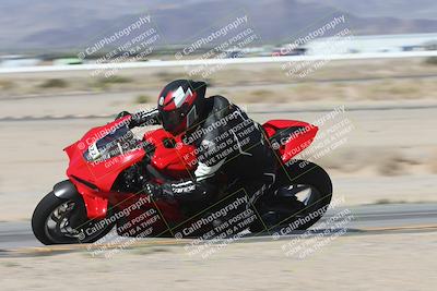 media/Oct-02-2025-Racers Edge (Thu) [[2c91cb6ab3]]/2-A Group/Session 2-Turn 9 Inside (1030am)/